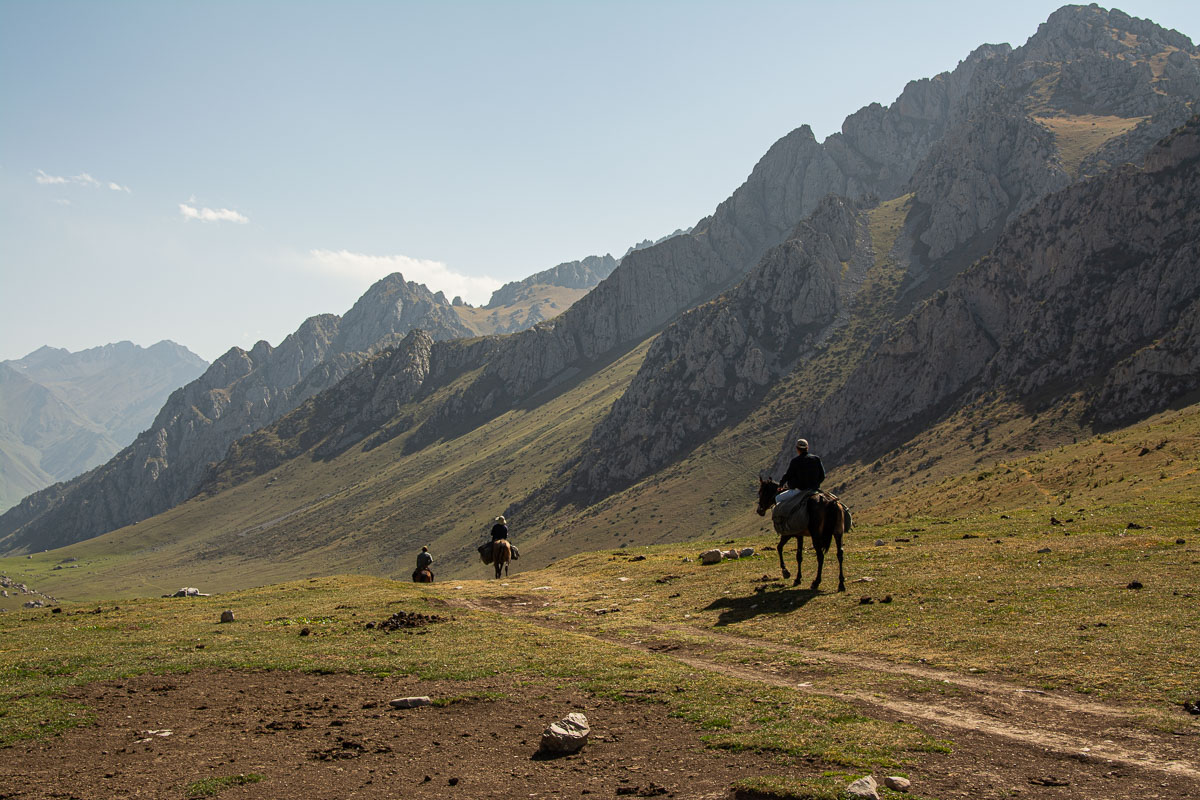 Horse_riding_Kyrgyzstan