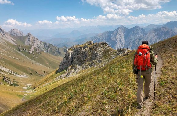 Scenic Ak Tor Pass Trek (3 Days) Scenic Ak Tor Pass Trek (3 Days)
