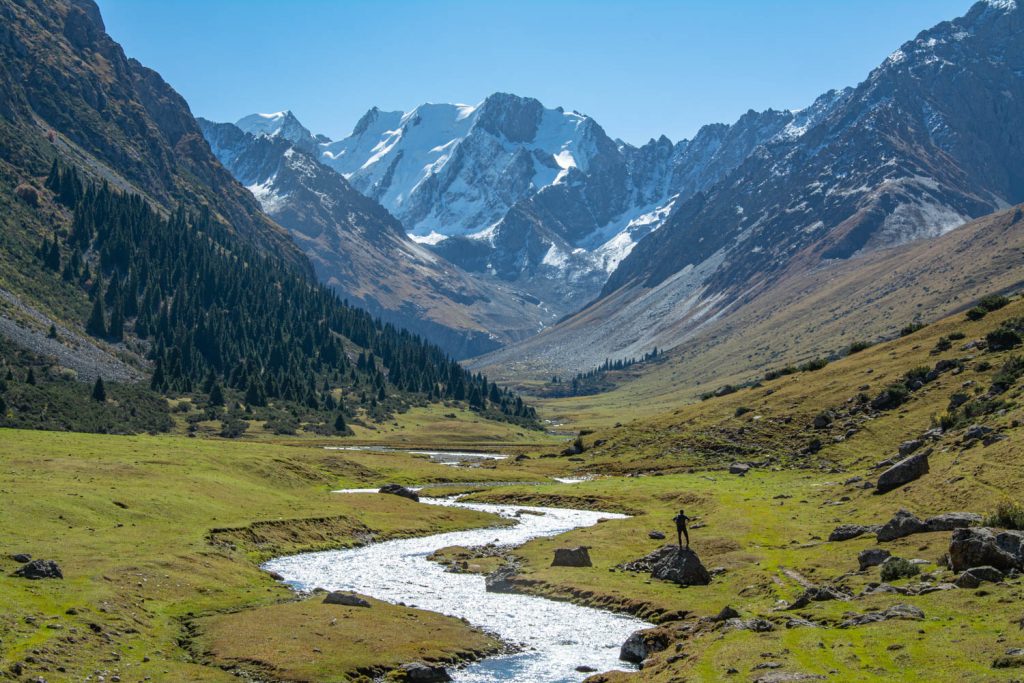 hike-telety-pass-alakul-tian-shan