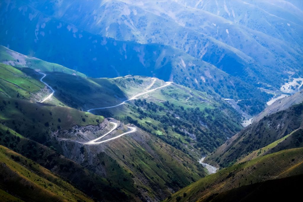 moldo_shuu_pass_car_rental_kyrgyzstan